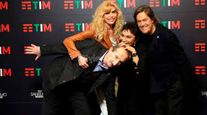 those who are rich and poor) is an italian pop group formed in genoa in 1967, consisting of angela brambati, angelo sotgiu, franco gatti and marina occhiena. Reunion Dei Ricchi E Poveri A Sanremo2020 Siamo Partiti In Quattro E Dobbiamo Finire In Quattro Riviera24