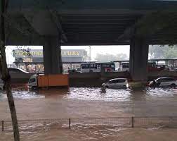 Floods cause billions in damages every year. On First Day Of Ramadan Flash Floods Cause Traffic Jams In Parts Of Kuala Lumpur Video Malaysia Malay Mail