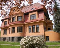 Jun 03, 2021 · jablonecká přehrada zdroj: Hotels Pensionen Und Fewo In Der Nahe Von Mseno Jablonecka Prehrada Unterkunft