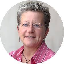 Sonya Doherty's Instagram, Twitter & Facebook