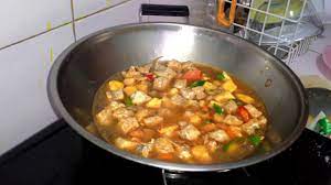 Di video cooking kali ini. Cara Memasak Tahu Tempe Kuah Santan Pedas Youtube