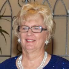 Cassandra Holt's Instagram, Twitter & Facebook