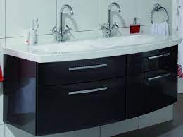 Dieser badmöbelblock besteht aus einem geräumigen unterschrank und einem. Puris Classic Line Waschtisch Mit Unterschrank 140 Cm Breit Badmobel 1