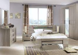 Light Oak Bedroom Furniture For Stylish Aesthetic Decoration Light Oak Bedroom Furni Master Bedroom Furniture Mirrored Bedroom Furniture Bedroom Interior