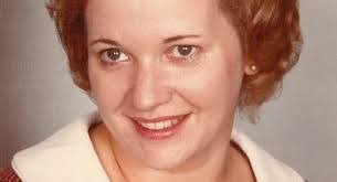 Elizabeth Gaither's Instagram, Twitter & Facebook