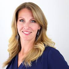 Emma Parsons's Instagram, Twitter & Facebook