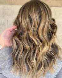 The Tweed Hair Color Trend Is Here To Replace Your Balayage This Fall Viva Glam Magazine Latest Hair Color Hair Color Trends Natural Hair Color