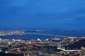 *dance* first, if you're a scenery hunter, this is the right place for you. Penang Hill Wikipedia