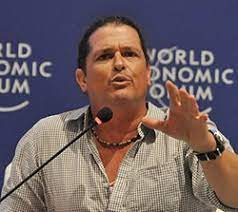 The song's composition is dedicated to his wife, former miss colombia claudia elena vásquez, and inspired by various experiences in his life. Carlos Vives Wikipedia