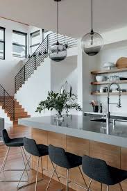 32 Kitchen Window Treatment Ideas For Every Style And Space Kitchendesign Kitchenideas Kitch Interieur Maison Interieur Maison Design Deco Maison Interieur