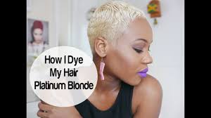 Platinum blonde hair dyes have a rep for taking an eternity to work, but i was ready to take it on. How I Dye My Short Hair Platinum Blonde Youtube