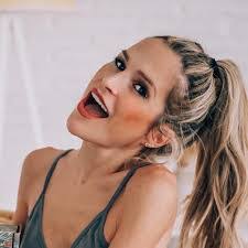 Toni Chacon's Instagram, Twitter & Facebook