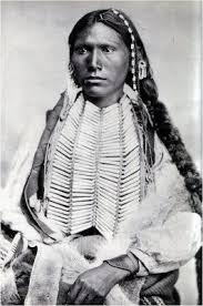 Le choc culturel :les indiens d'amérique. Portraits D Indiens D Amerique Native American Indians Native American Men Native American Beauty