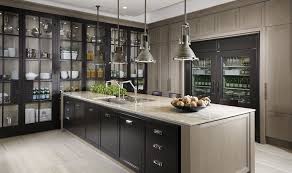 Transitional Photo Gallery Downsview Of Dania Juno Southeast Florida Downsview Kitchens Kitchen Remodel Design Custom Kitchen Cabinets Kitchen Showroom