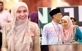 Tapi dia masih merupakan ahli parlimen permatang pauh sehingga dalam lapangan ini, terdapat beberapa prinsip dan idea perjuangan yang saya pegang teguh. Tersentuh Nurul Izzah Luah Rasa Gembira Bapa Dibebaskan Media Hiburan