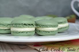Cantalienne D Origine Normande D Adoption Passionnee De Cuisine De Bonne Bouffe Et De Photographie Je Partage Ici Des Recettes Simp Macaron Ganache Dessert