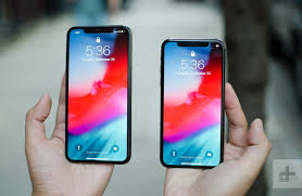 The xr has much more bezel than the xs. Apple Iphone Xs Vs Iphone Xs Max Vs Iphone Xr Digital Trends