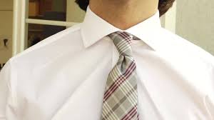 Januar 1906 in smyrna, osmanisches reich (heute i̇zmir, türkei); Das Nutzloseste Kleidungsstuck Berner Zeitung