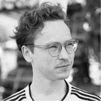 90+ "Louis Bauer" profiles