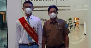 Maybe you would like to learn more about one of these? Pelajar Bontang Terpilih Sebagai Calon Paskibraka Di Istana Negara Pusaranmedia Com