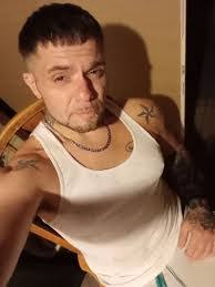 Dustin Trull's Instagram, Twitter & Facebook