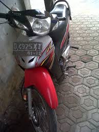 Ada pilihan warna baru honda supra x 125 2019 matte black dan energetic di jual honda supra 125 warna biru hitam tahun 2011 bulan 4 kondisi masi standard dari baru, pemakaian cewek pajak baru di perpanjang bm. Modif Motor Supra X 125 Merah Hitam Info Kece