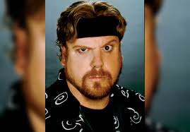 Las Vegas headliner Amazing Johnathan dies at 63