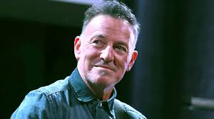 Prosecutors drop drink-driving charge against Bruce Springsteen