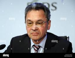 Eads pressekonferenz hans peter ring -Fotos und -Bildmaterial in hoher  Auflösung