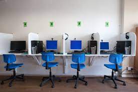 Cafe internet table internet cafe tables rturbo modern design cyber cafe furniture wood double internet cafe computer table. Pc Connect On Pixie Cyber Cafe Cafe Design Cyber Cafe Design