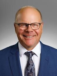 Barnes & Noble Booksellers, 565 S 7th St, Bismarck, ND 58504, US