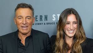 Bruce springsteen's best family photos through the years. Wa4oz9pyorkyqm
