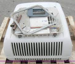 Rvp 8000 series air conditioner parts. Rv Products 8000 Series Roof Mount Air Conditioner In Topeka Ks Item 5458 Sold Purple Wave