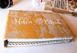 Diy Gastebuch Fur Die Hochzeit Ein Besonderer Gastebuch Tisch Gastebuch Hochzeit Gastebuch Tisch Hochzeit