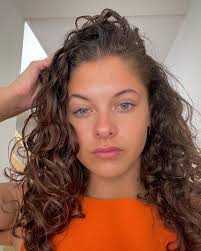 Las atletas mas Bellas added a...