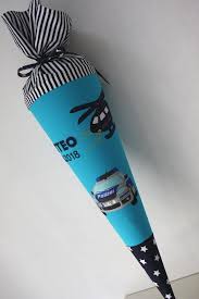 Eine Besondere Schultute Fur Einen Unvergesslichen Tag Sie Wurde Aus Verschiedenen Baumwollstoffen Genaht Und Ist Genau Das Richtige Fur Poliz Mit Bildern Schultute Basteln