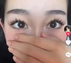 Anyone have angel lashes that I can promote