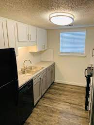The ridge at crestwood is an apartment in birmingham in zip code 35210. The Ridge At Crestwood Apartments For Rent In Birmingham Al Forrent Com