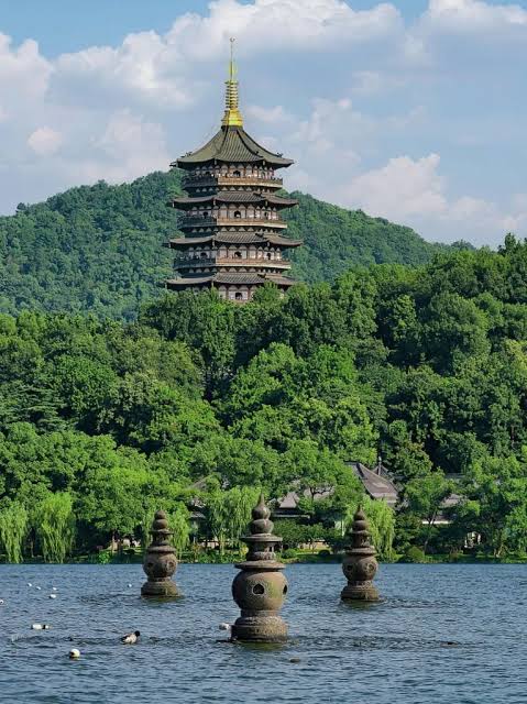 West Lake scenery in Hangzhou