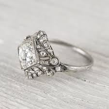 Engagement Rings Wedding Rings We This Moncheribridals Com Vintageengagementring Art Deco Engagement Ring Deco Engagement Ring Antique Engagement Rings