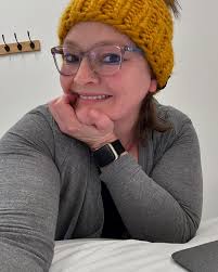 Day in the life: 1. Perimenopause/PCOS hip, back, foot pain 2. Post  menopause hip pain, pelvic pain, prolapse 3. MCL strain 4. Hip OA,  constipation medically complex/ perimenopause Working on: November  financials,