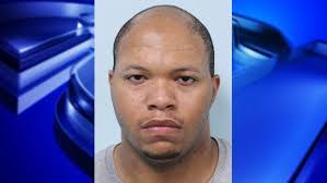 Denzel Henry's Instagram, Twitter & Facebook