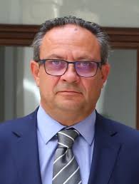 File:(Juan Alfonso Ruiz Molina) El presidente García-Page se reúne con el  responsable de Elcogás (20920650968) (cropped).jpg