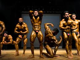 Here's what he says every lifter should learn! The Eight Mandatory Poses In Bodybuilding