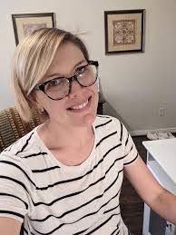 Desiree Sams's Instagram, Twitter & Facebook