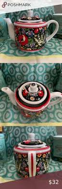 This vintage cup and saucer is a beautiful collectable. Karen Mclaughlin Dadsgirl60 Profile Pinterest