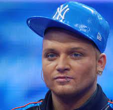2005 und 2009 nahm er bei dsds teil: Drogenvorwurf Dsds Finalist Menowin Frohlich Angezeigt Welt