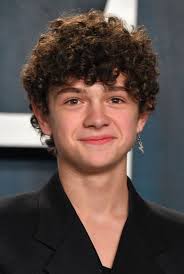 Belonging from the entertainment industry, noah was exposed to the cinematic universe from his early childhood. The Undoing S Noah Jupe 15 Lands 622k Payday For New Movie No Sudden Move