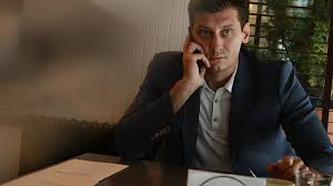 «гудков считает, что происходящее связано с попыткой не допустить его к участию в выборах в госдуму», — сказал мельников. Idem Pochti Bez Poter