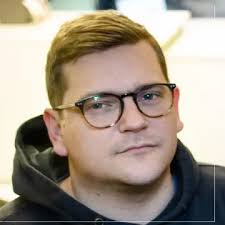 Tom Erik Thorsen går midlertidig ut av rollen som sjefredaktør i Varden